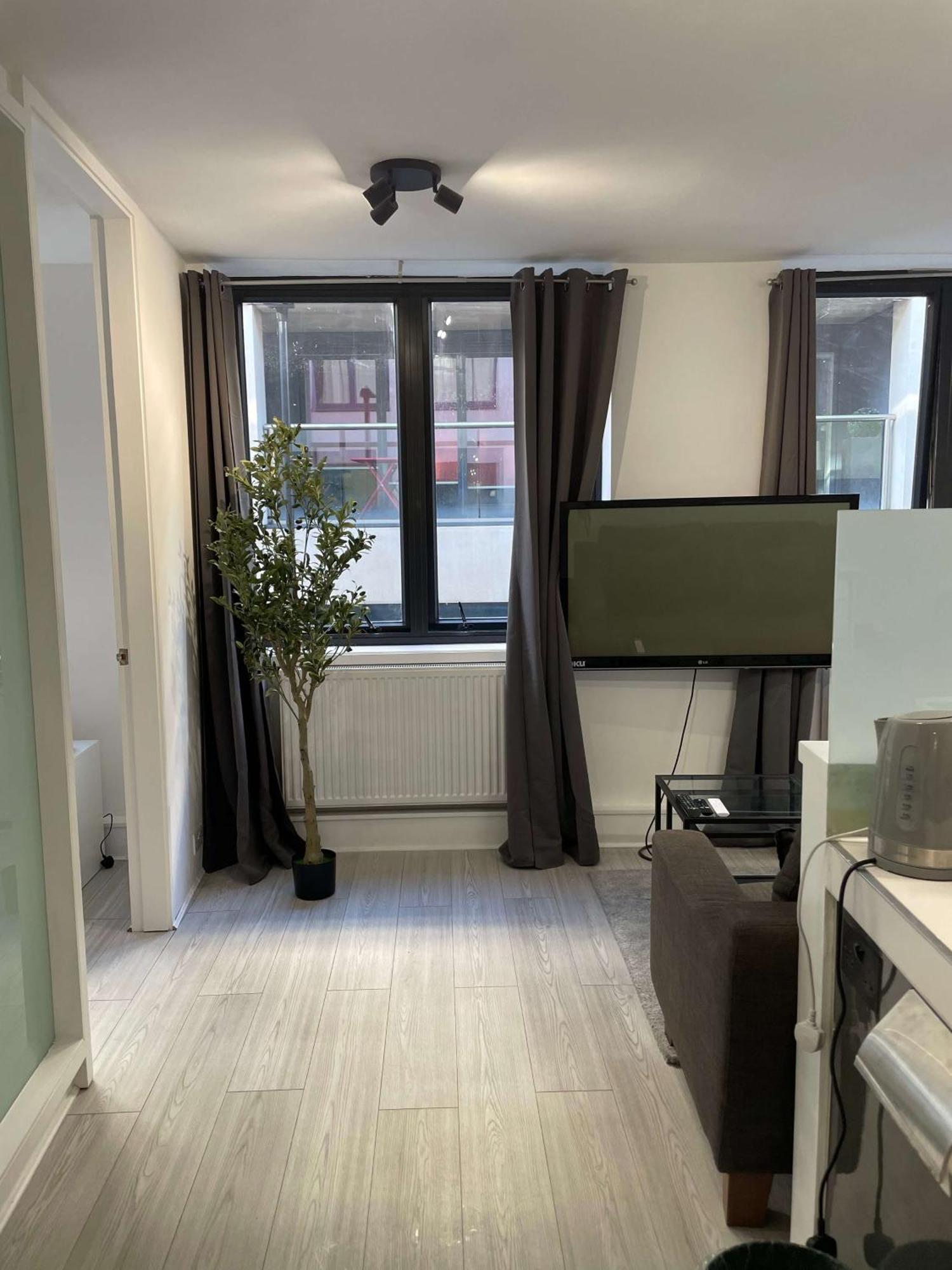 2 Bdrm Contemporary Central London Apartment Экстерьер фото